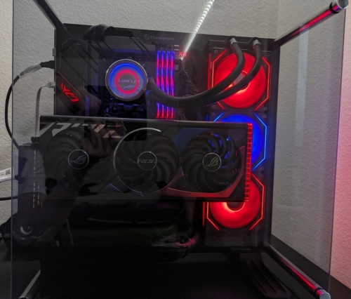 Mid-Range PC RTX4070, Ryzen 7 7800X3, 2 TB SSD, 64 GB RAM